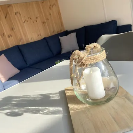 Tiny Haus Sunside Gardenlounge By Interhome